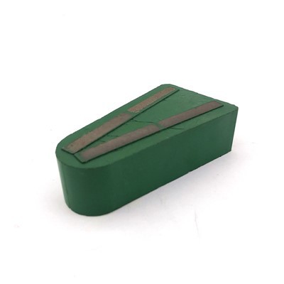 Sgraffinio Triongl Metel